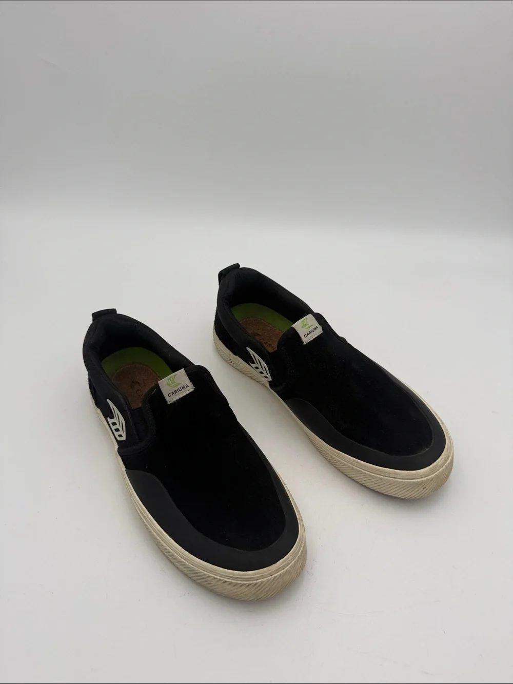Cariuma Casual Slip-On Men's Shoes in Black - Comfort Everyday 7.5 casual beach